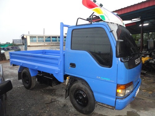 ขายรถบรรทุก4ล้อ