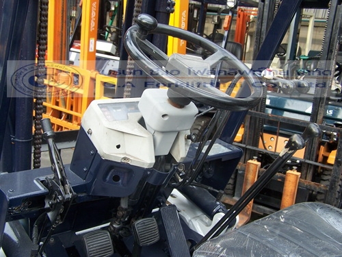 ขาย รถโฟล์คลิฟท์ KOMATSU รุ่น FD25 -11