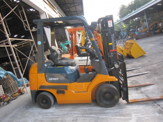 ขาย รถยก 1.8 ตัน TOYOTA รุ่น  7FG18  มือสองญี่ปุ่น