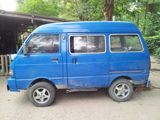 รถตู้เล็ก ไดฮัทสุ สีน้ำเงิน