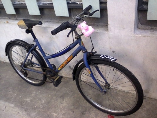 จักรยาน 24 นิ้วๆๆๆ มีเกียส์ ถูกก ดอกยางเต็ม เพิ่งเปลี่ยน เอาไปใส่สายเกียร์ ใช้ได้