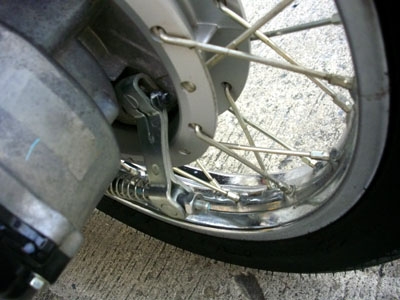 ขายSuzuki Skydrive 2012ลาย SD ไมล์แท้ 4767 กม.เครื่องหัวฉีดประหยัดน้ำมัน สภาพเดิมๆ จากโรงงาน สีน้ำเงิน ขาว