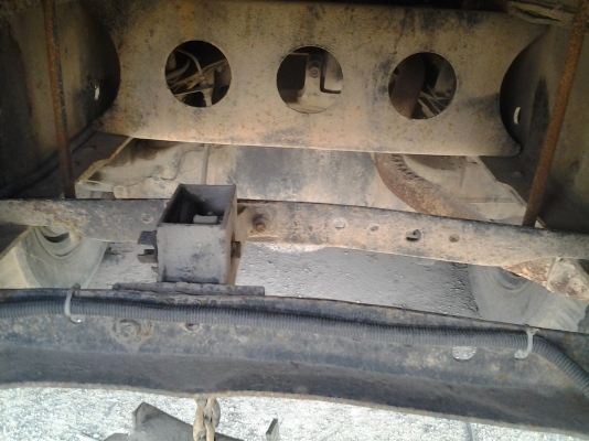 MITSUBISHI FUSO 10 สิบล้อรั้ว เล่มทะเบียนพร้อมค่ะ