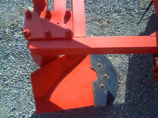 ขายผานขุดมัน ขุดได้ลึก ไม่กินแรงรถ ผลผลิตเสียหายน้อยมาก