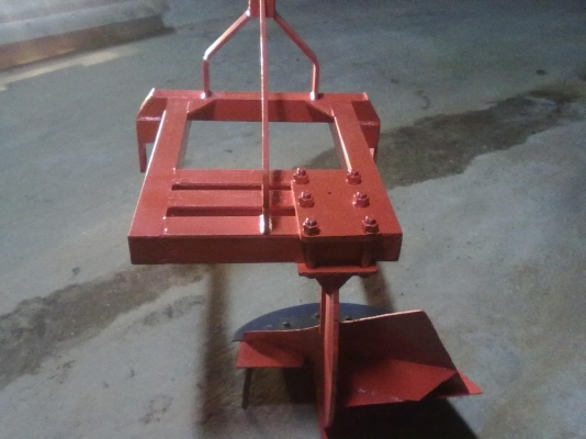 ขายผานขุดมัน ขุดได้ลึก ไม่กินแรงรถ ผลผลิตเสียหายน้อยมาก