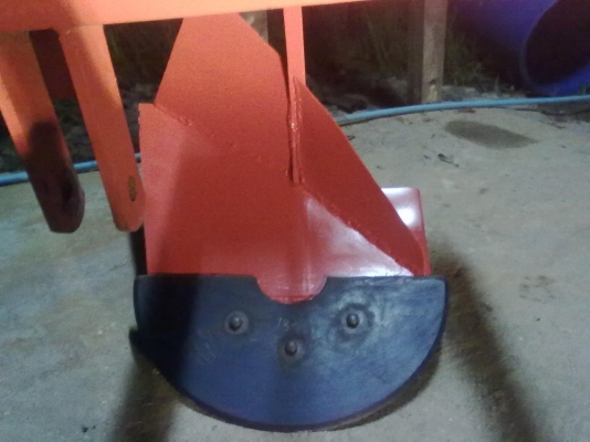 ขายผานขุดมัน ขุดได้ลึก ไม่กินแรงรถ ผลผลิตเสียหายน้อยมาก