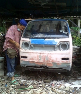 ขายs40 สีรถทำใหม่  คนราชบุรีจองแล้วคับ หมดจอง15ก.พ56ตามที่ตกลงกัน