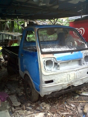 ขายs40 สีรถทำใหม่  คนราชบุรีจองแล้วคับ หมดจอง15ก.พ56ตามที่ตกลงกัน