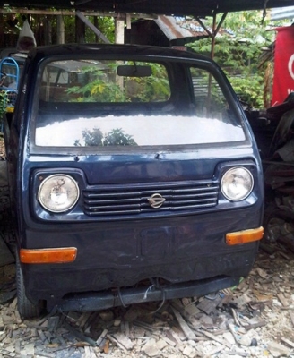 ขายs40 สีรถทำใหม่  คนราชบุรีจองแล้วคับ หมดจอง15ก.พ56ตามที่ตกลงกัน