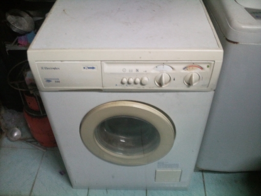 ขายเครื่องซักผ้า อิเล็คโทรลัค ฝาหน้า