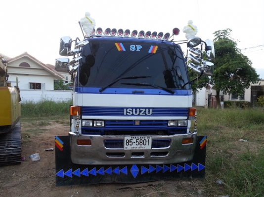 ขายรถ 6 ล้อสภาพสวย แต่งสวย