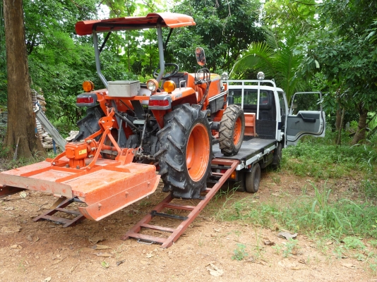 ซื้อรถมาแล้วติดต่อผู้ขายไม่ได้ช่วยติดต่อกลับด้วยครับรถโอนไม่ได้เอกสารหมดอายุ ซื้อรถมาแล้วติดต่อผู้ขายไม่ได้ช่วยติดต่อกลับด้วยครับรถโอนไม่ได้เอกสารหมดอายุ