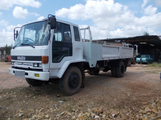 ISUZU Rocky 160Turbo ยาว6เมตร เบรกทิฟฟี่ พวงมาลัยพาวเวอร์ เครืองดีคันซีสวย เอกสารพร้อมโอน