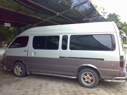 ขายรถตู้TOYOTAหลังคาสูง