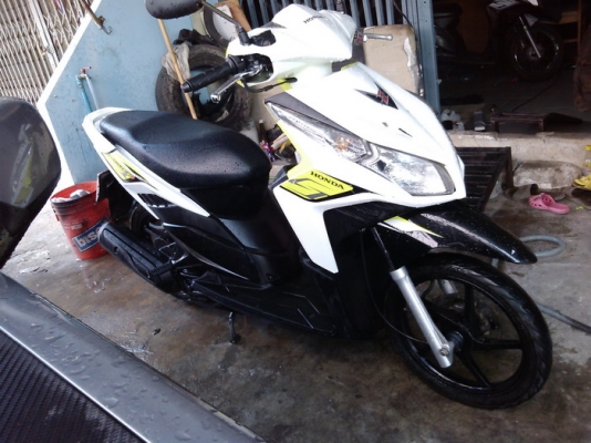 ขาย Click I ล้อแม็กซ์ ระบบหัวฉีด ประหยัดน้ำมัน สวยๆเลยครับ