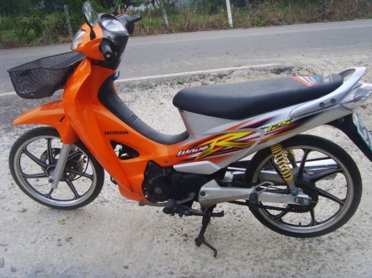ขาย honda wave 125 cc กุญแจใหญ่ สภาพเดิมๆ สีสวย 17900 บาท