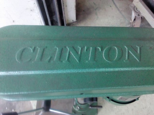 ลดราคา สว่านแท่นตัวเล็กสูงประมาณ 70 cm.หัวจับดอกส่วานได้ถึง 13 มม.(ลดแค่ 5 ตัว)