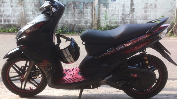 Mio 2 ตา แต่งสวย ขายถูก