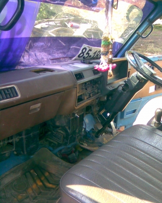 ุ6 ล้อ อีซูซุ