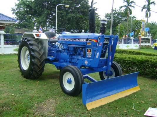 ขายรถไถฟอร์ด รุ่น 77T3