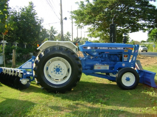 ขายรถไถฟอร์ด รุ่น 77T3