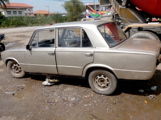 รถเฟียด