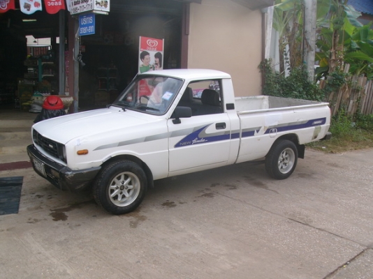 MAZDA familia 1400 หัวเดียว ช่วงยาว mag สวย MAZDA familia 1400 หัวเดียว ช่วงยาว mag สวย