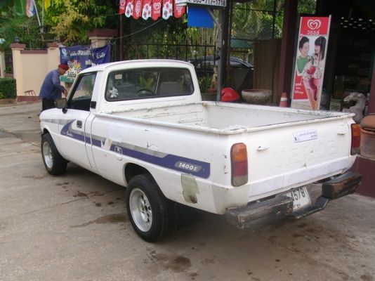 MAZDA familia 1400 หัวเดียว ช่วงยาว mag สวย MAZDA familia 1400 หัวเดียว ช่วงยาว mag สวย
