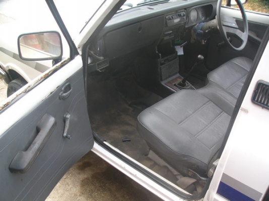 MAZDA familia 1400 หัวเดียว ช่วงยาว mag สวย MAZDA familia 1400 หัวเดียว ช่วงยาว mag สวย