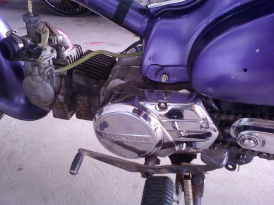 ต้องการขายรถมอไซด์โบราณ  ฮ้อนด้า ซี 70