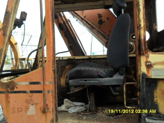 Hitachi UH09 สภาพเก่านอกต้องเก็บนิดหน่อยครับ Hitachi UH09 สภาพเก่านอกต้องเก็บนิดหน่อยครับ