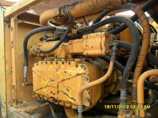 Komatsu PC200-2 ตามสภาพพร้อมใช้,ช่วงล่างดี