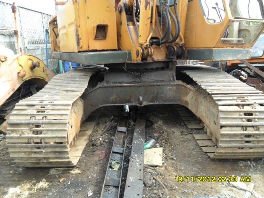 Komatsu PC200-2 ตามสภาพพร้อมใช้,ช่วงล่างดี