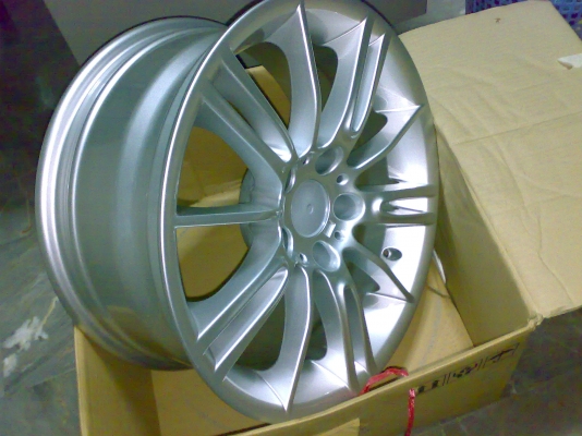 ล้อBMW 17" กว้าง8"ของใหม่ ล้อBMW 17" กว้าง8"ของใหม่