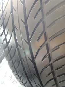 ขายยาง215/60/16 ปี 10 MICHERLINE VIVIC 1 ชุด  ราคา :  2,400.00  บาท