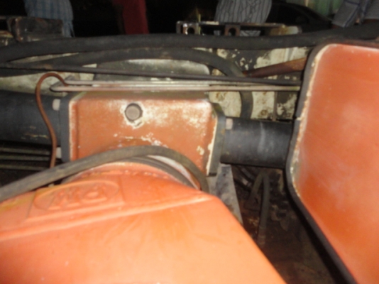 เครนเก้าตัน  สภาพสมบูรณ์  พร้อมขายค่ะ