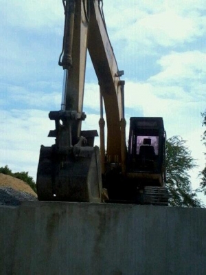 รถแบ๊คโฮ เก่านอก สภาพสวย รถแบ๊คโฮ เก่านอก สภาพสวย