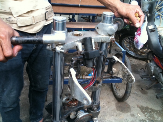 ช่างหน้า cbr 250