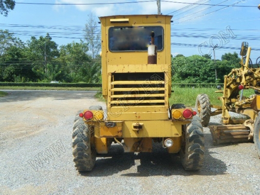 รถเกรด ยี่ห้อ MITSUI รุ่น HA46F