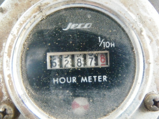 รถเกรด ยี่ห้อ MITSUI รุ่น HA46F