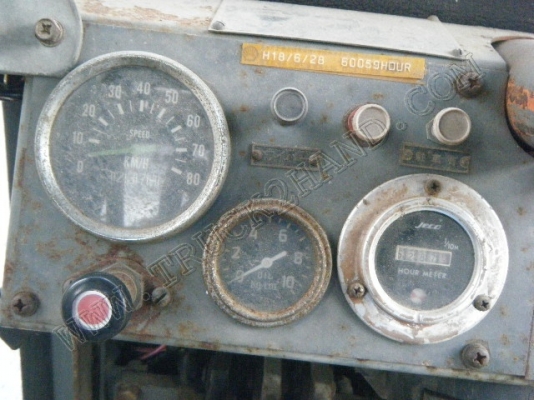 รถเกรด ยี่ห้อ MITSUI รุ่น HA46F