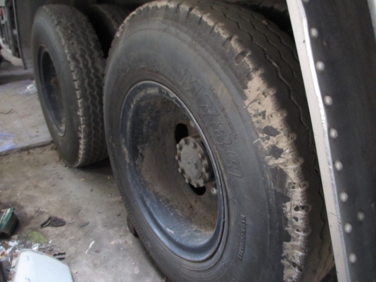 ขาย HINO 10ล้อสิงเพลาเดียว เครื่อง J08C ขาย HINO 10ล้อสิงเพลาเดียว เครื่อง J08C