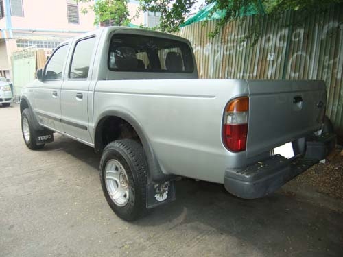 FORD RANGER 2.5 XLT TURBO 4WD 4ประตู ตัวท๊อป แอร์แบคคู่ เอบีเอสน ปี 2001