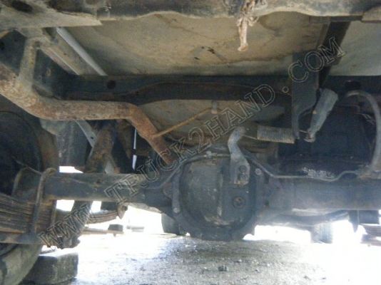 รถกระบะ บรรทุกน้ำ ยี่ห้อ NISSAN รุ่น BIG M