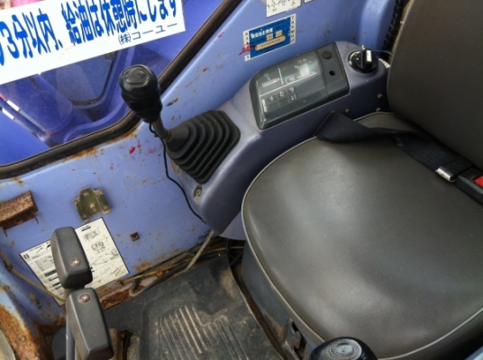 ขายแบ็คโฮ KOMATSU PC 128US นำเข้าจากญี่ปุ่น (เคร์่องปั้มเทียบรุ่น6)สภาพสวย พร้อมใช้งาน