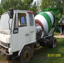 ขายรถ6ล้อโม่ปูน 2.5คิว อีซูซุหัวร็อคกี้