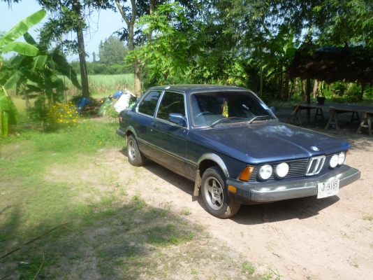 ข่ายด่วน รถเก๋ง bmw 2 ประตู ถูกๆๆ