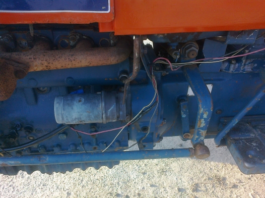 ขายรถไถ KUBOTA L3oo1 พร้อมใช้งาน ขายรถไถ KUBOTA L3oo1 พร้อมใช้งาน