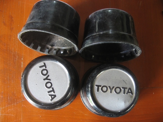 ฝาครอบดุมล้อ TOYOTA ลูมิเนียม