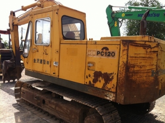 ขายด่วน รถแบคโฮ Komatsu PC120-2 ชม VDO การทำงานได้นะครับ สภาพสวยมาก นำเข้าจากญิ่ปุ่น ติดต่อ 089-8368497 ขายด่วน รถแบคโฮ Komatsu PC120-2 ชม VDO การทำงานได้นะครับ สภาพสวยมาก นำเข้าจากญิ่ปุ่น ติดต่อ 089-8368497